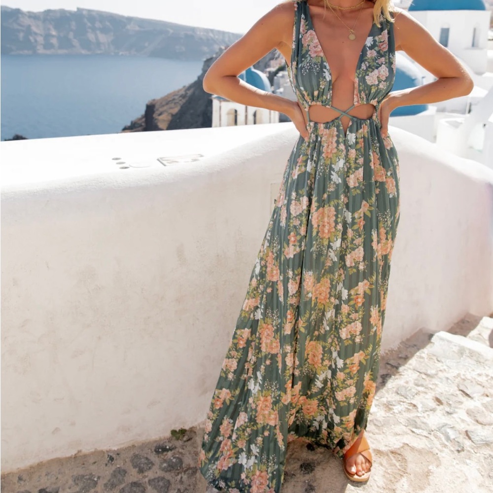 Hello Molly NWT size small forest fairy maxi dress sage